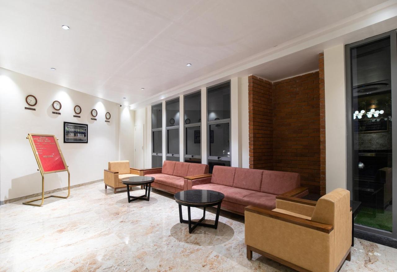 Palette - Hotel Welcome Kadi Bagian luar foto