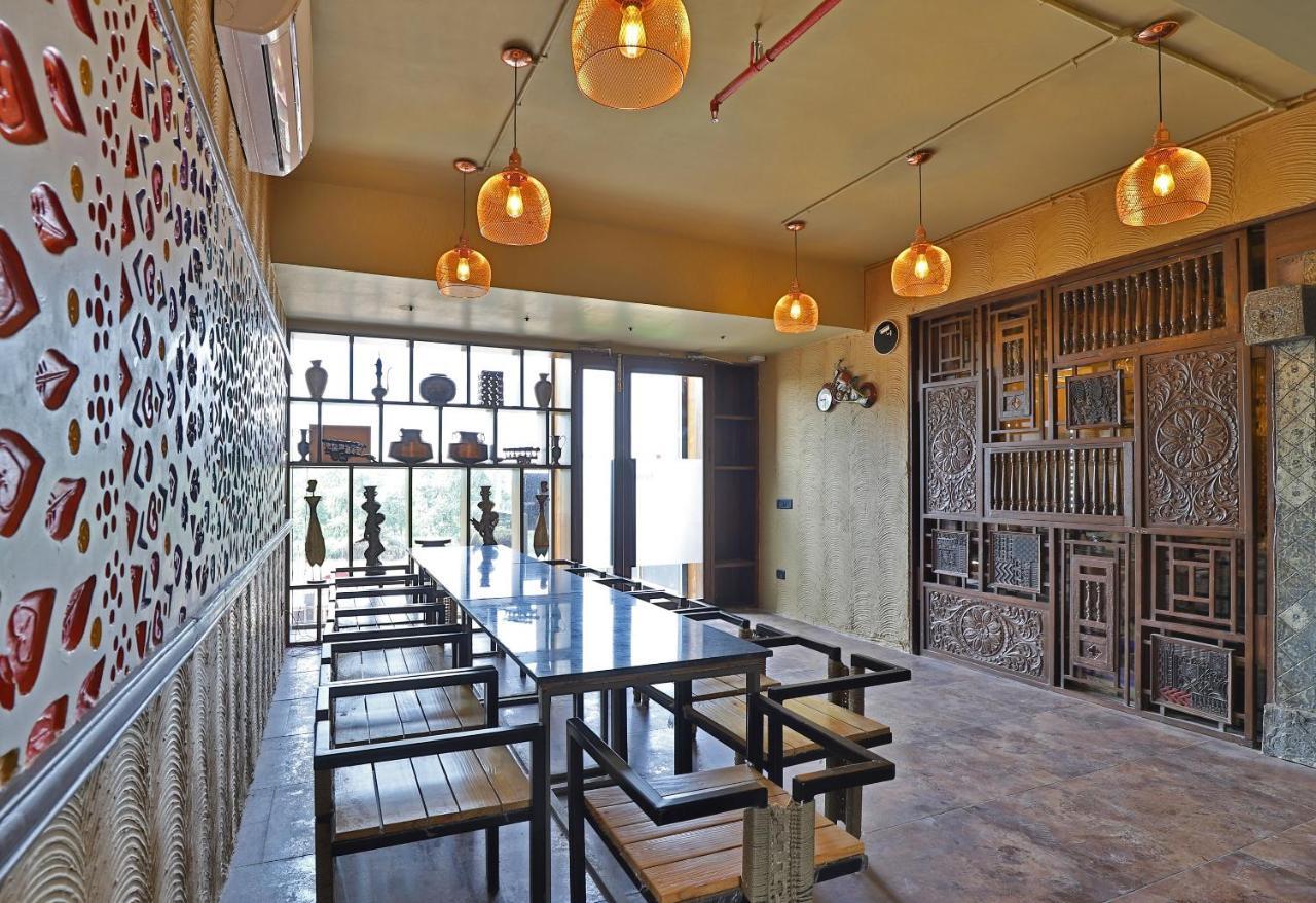 Palette - Hotel Welcome Kadi Bagian luar foto