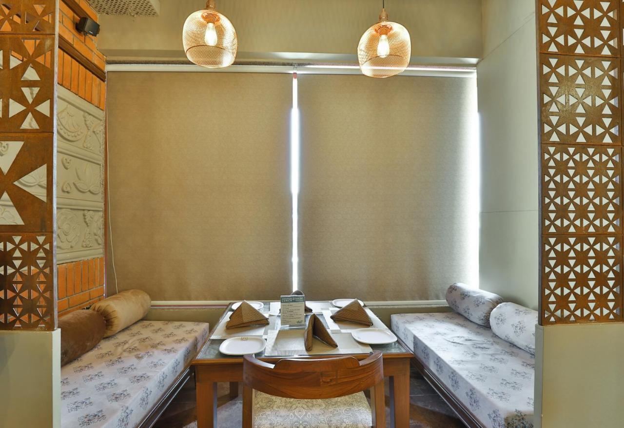 Palette - Hotel Welcome Kadi Bagian luar foto